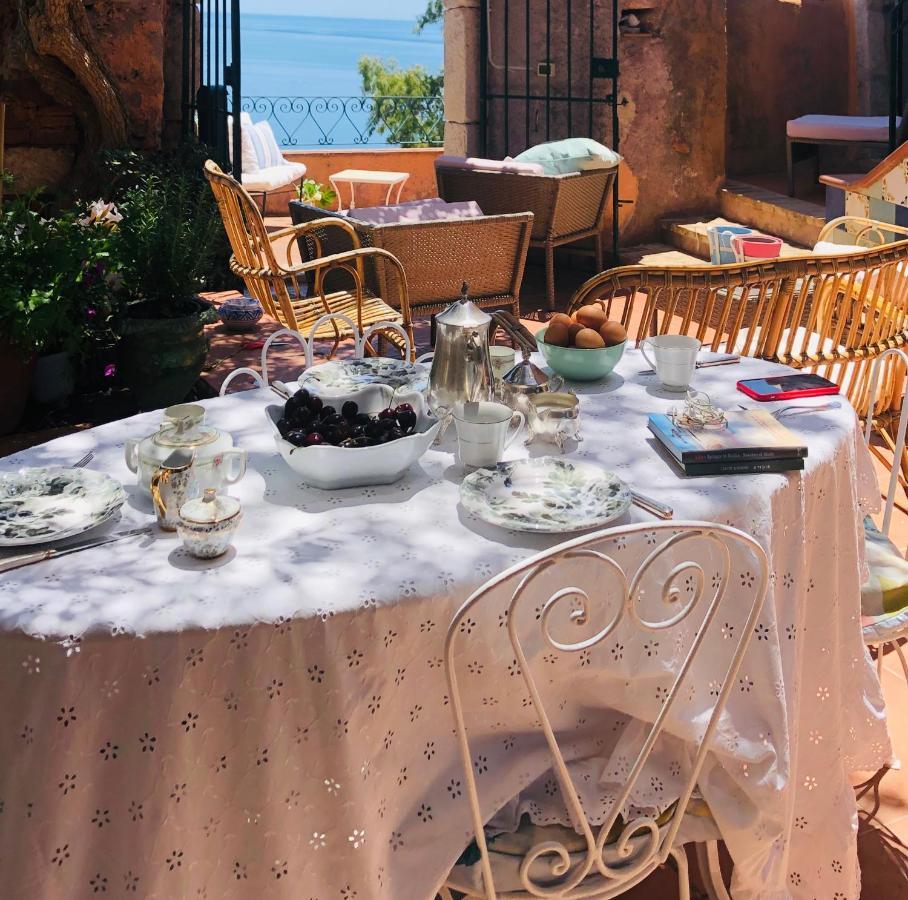 B&B La Bergerie Taormina Exterior foto